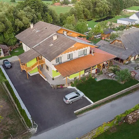 Lorenzer Schlafstubn/haus Wanderl